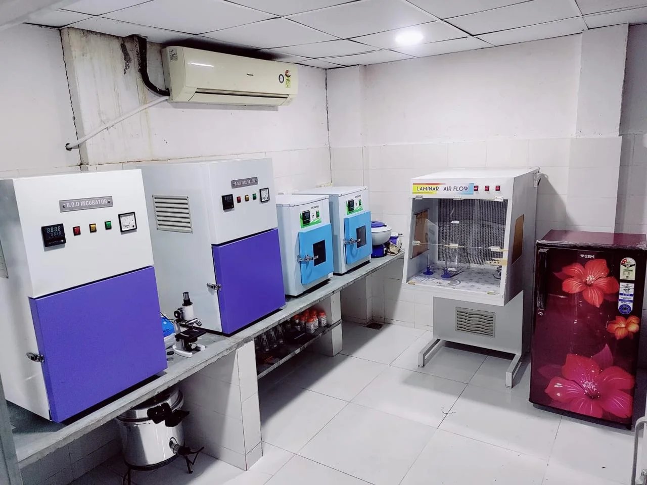 Water Plant Laboratory Setup - Image 3